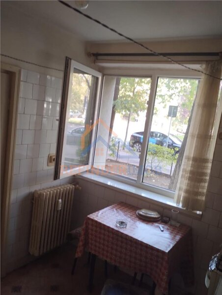 Crangasi, vanzare apartament cu 2 camere.